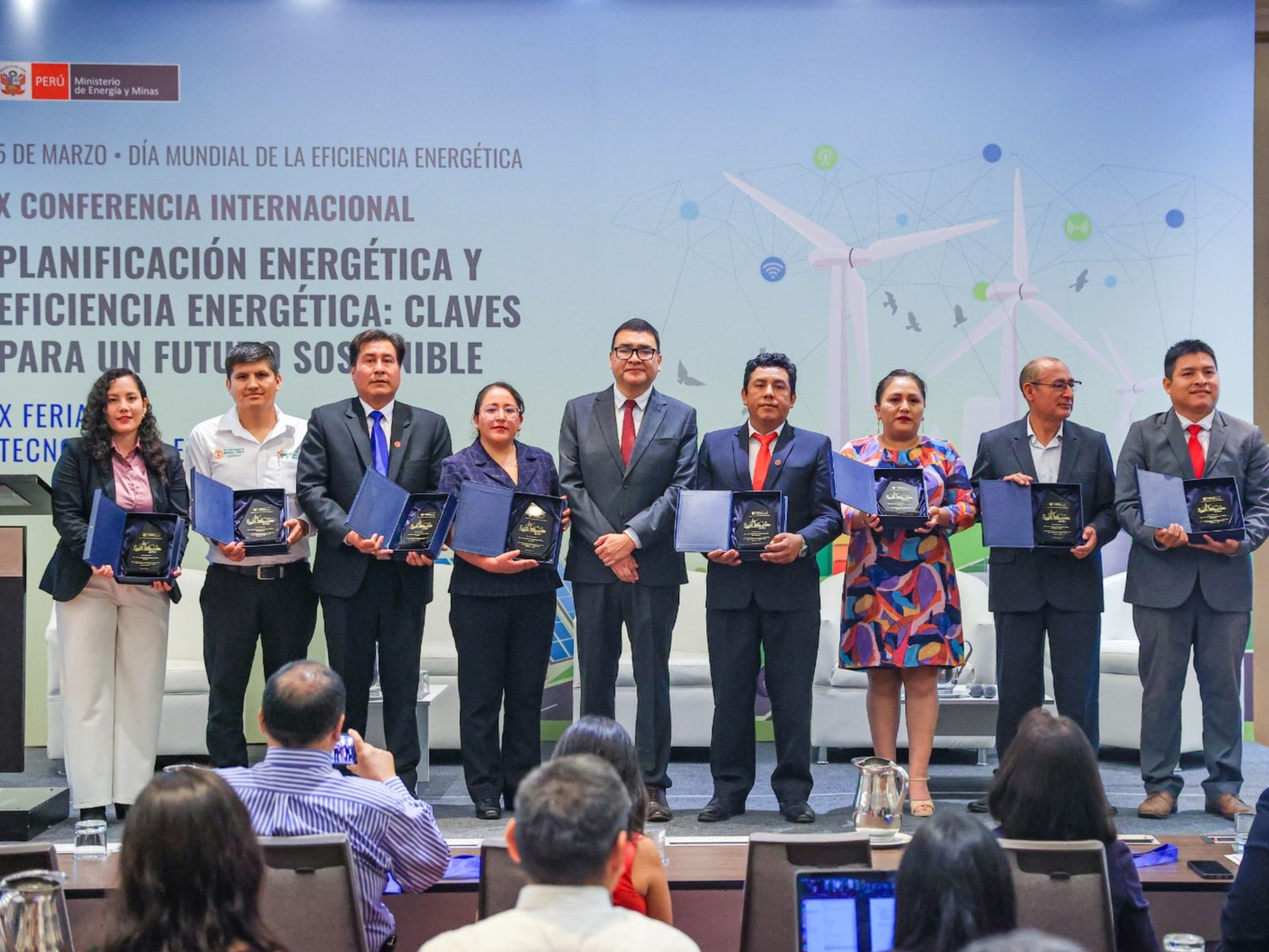 TODO: Descripción accesible de la imagen de la noticia destacada